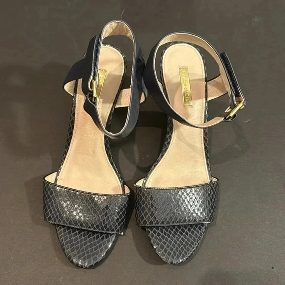 Louise et Cie Navy Blue Strappy Wedge Heel Sandals size 9 - Picture 2 of 11